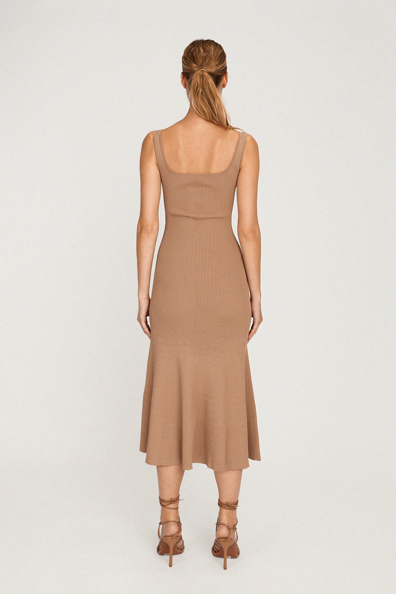 Daniela Knit Dress - Taupe #Sau Lee