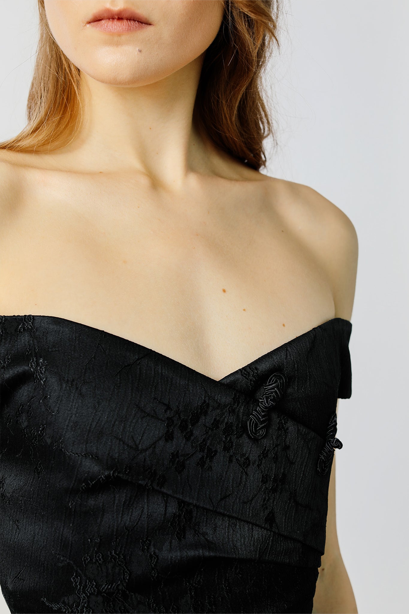 Lucinda Gown - Black #Sau Lee