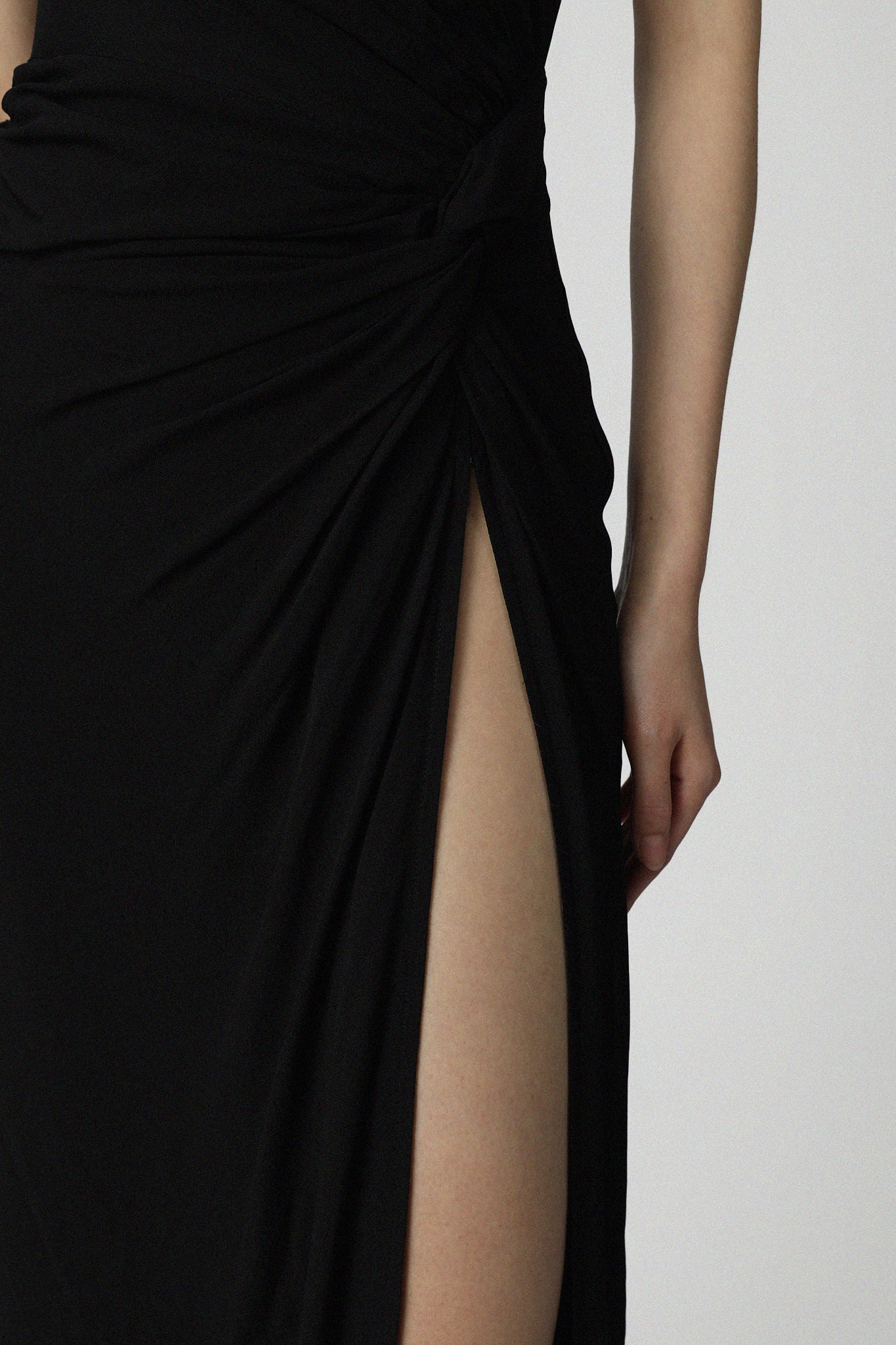 Hera Dress - Black