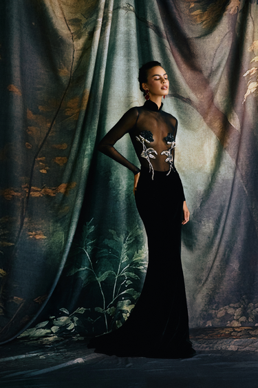 Uma Gown