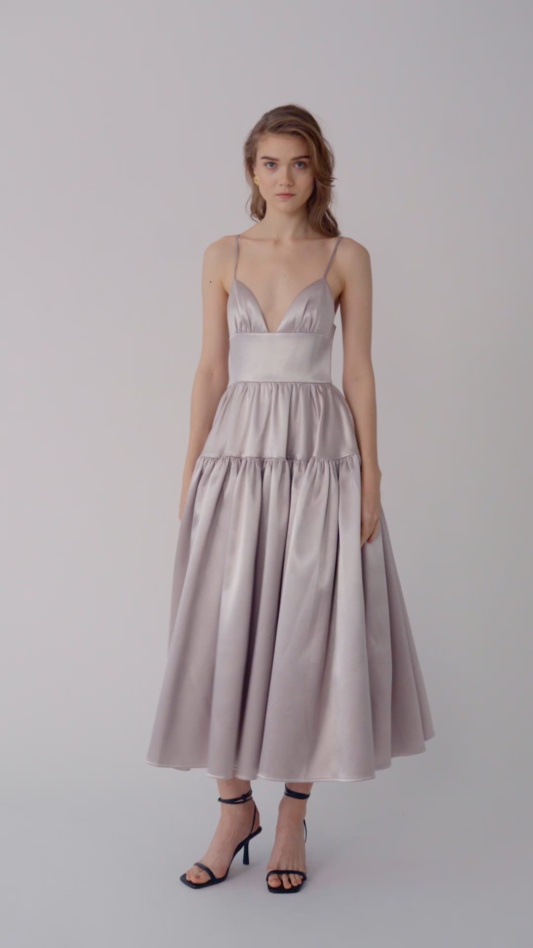 Adrienne Gown - Silver #Sau Lee