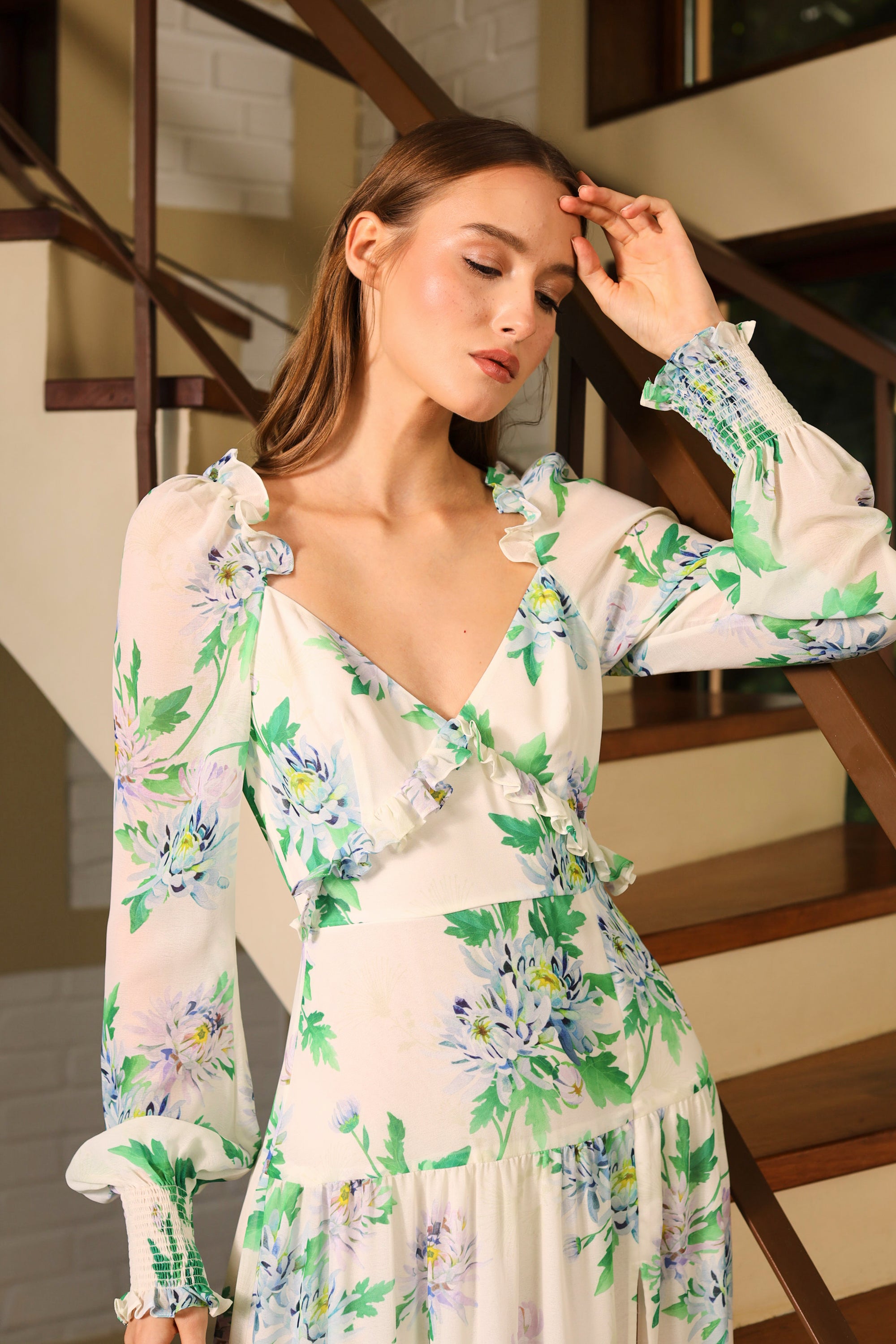 Cassidy Midi Dress - White Chrysanthemum Print - SAU LEE#color_white-chrysanthemum-print