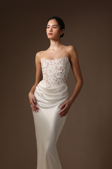 SAU LEE Blair Lace Dress in White - Size 2 SAU LEE Blair Lace Dress in White - Size 2