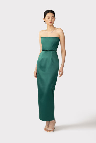 kohls formal dresses Taylor Swift Wore the Best Green Velvet Dress length silhouette Taylor arrived at the Golden