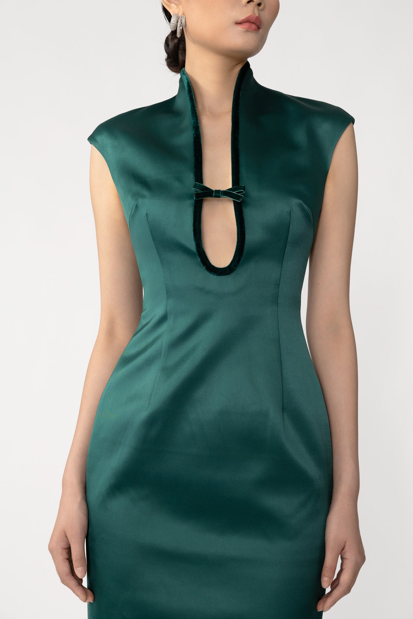 Sau Lee Leana Satin Gown, Emerald Sau Lee Leana Satin Gown, Emerald