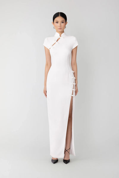white chinese dress Wedding Luxury Bride Qipao White Chinese Wedding Dress, Custom