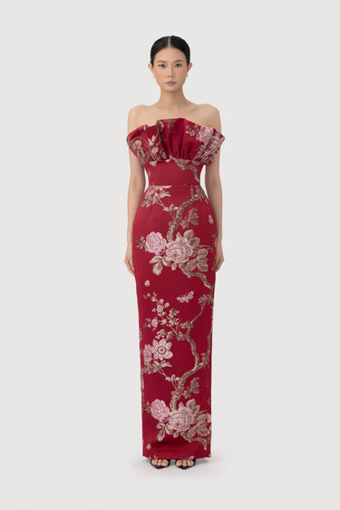 chinese christmas dress A Christmas spin put on Chinese traditional clothing, with festive colour choices and designs